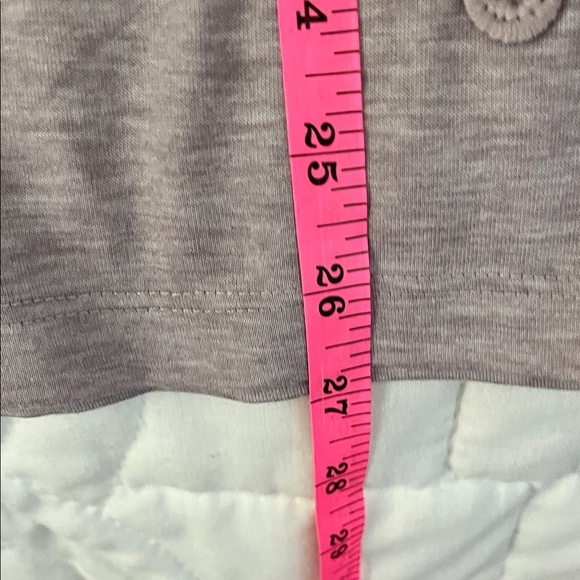 Cerule Short Sleeve Top with Lace Details - Picture 7 of 9